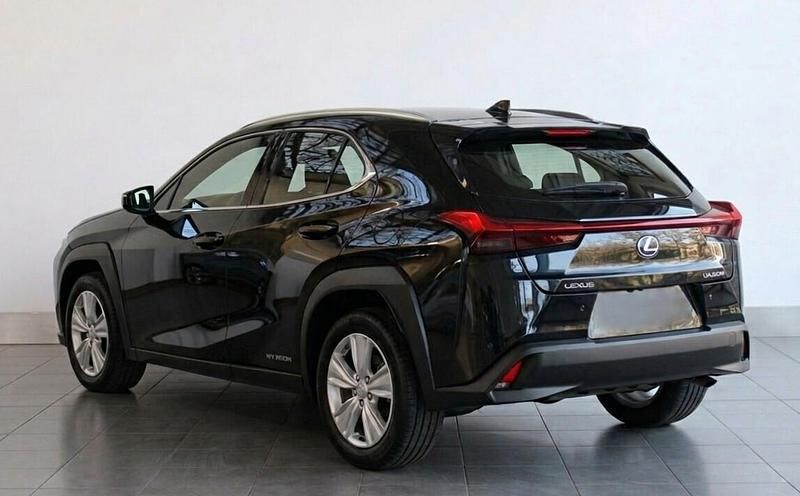 Usata Lexus UX 250h 152 CV (111 kW) 2021 Nero SUV