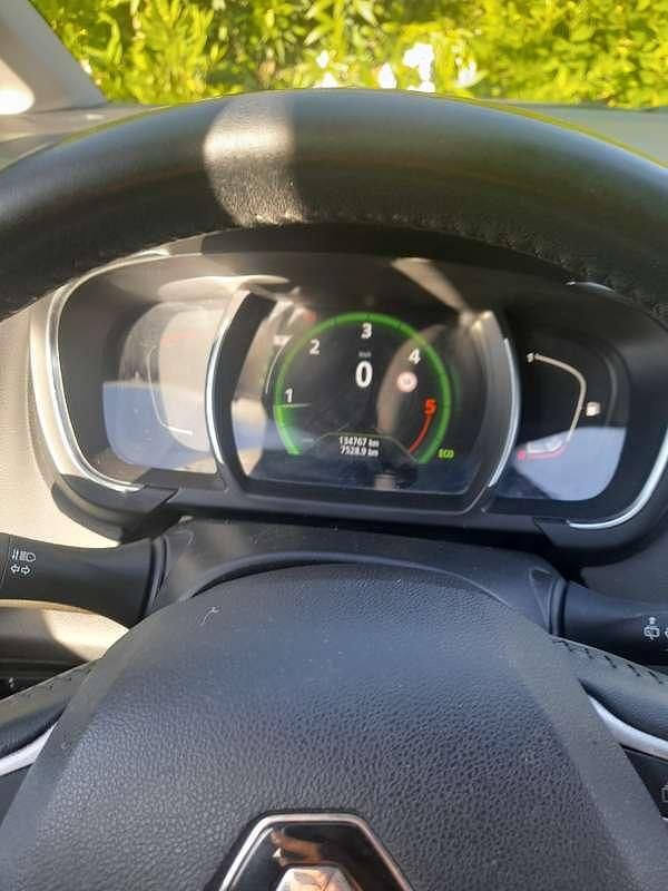 Usata Renault Grand Scénic IV Zen 110 CV (80 kW) 2017 Bianco Monovolume