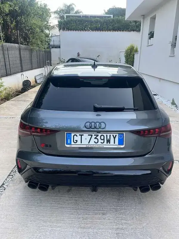 Usata Audi S3 Sport 333 CV (244 kW) 2024 Grigio Berlina