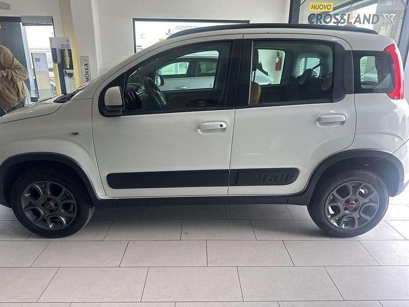 Usata Fiat Panda Cross Cross 86 CV (63 kW) 2016 Bianco Utilitaria