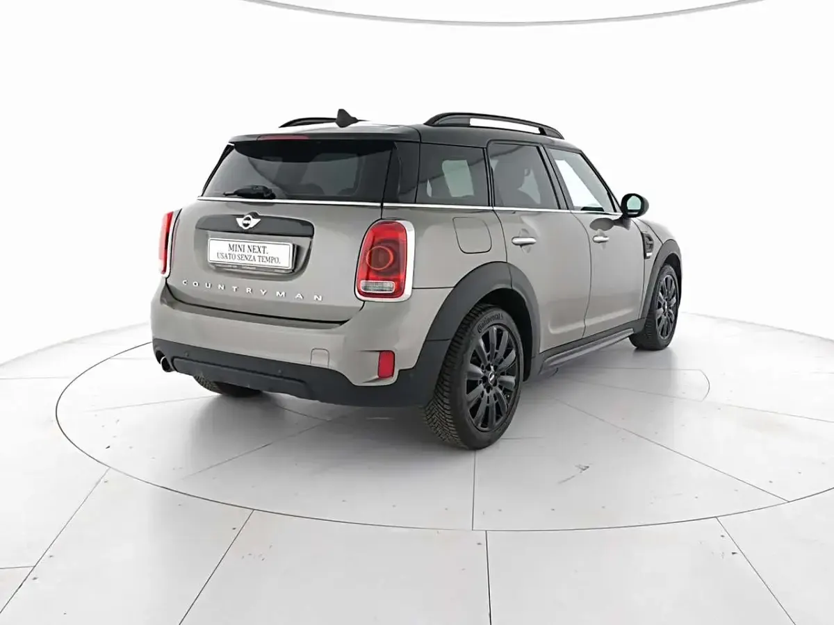 Usata Mini Cooper D Countryman Hype 150 CV (110 kW) 2018 Melting silver SUV