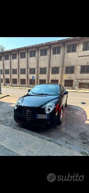 Usata Alfa Romeo MiTo Distinctive 95 CV (69 kW) 2012 Nero Utilitaria
