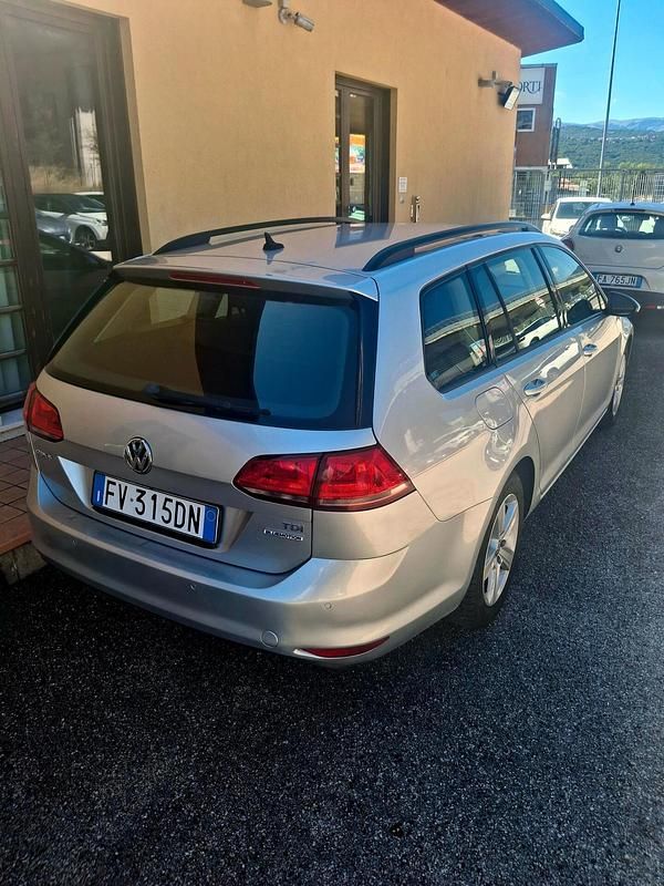 Usata VW Golf VII Comfortline 149 CV (109 kW) 2015 Argento Station wagon