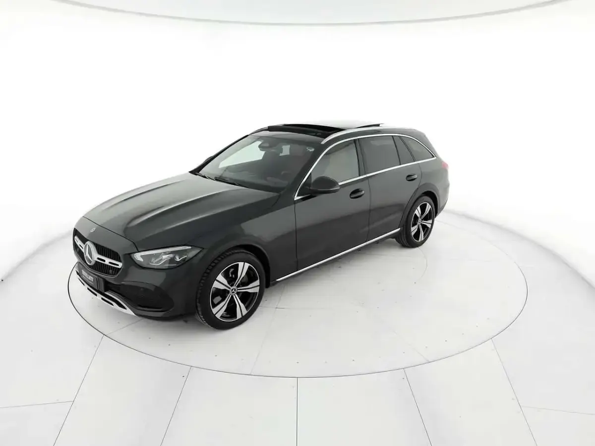 Usata Mercedes C220 Premium 200 CV (147 kW) 2022 Grigio Station wagon