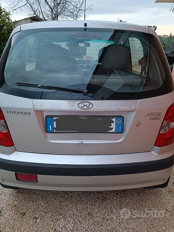 Usata Hyundai Atos Prime 59 CV (43 kW) 2004 Grigio Utilitaria