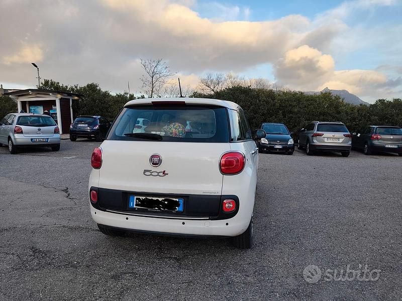 Usata Fiat 500L Lounge 85 CV (62 kW) 2015 Bianco Monovolume