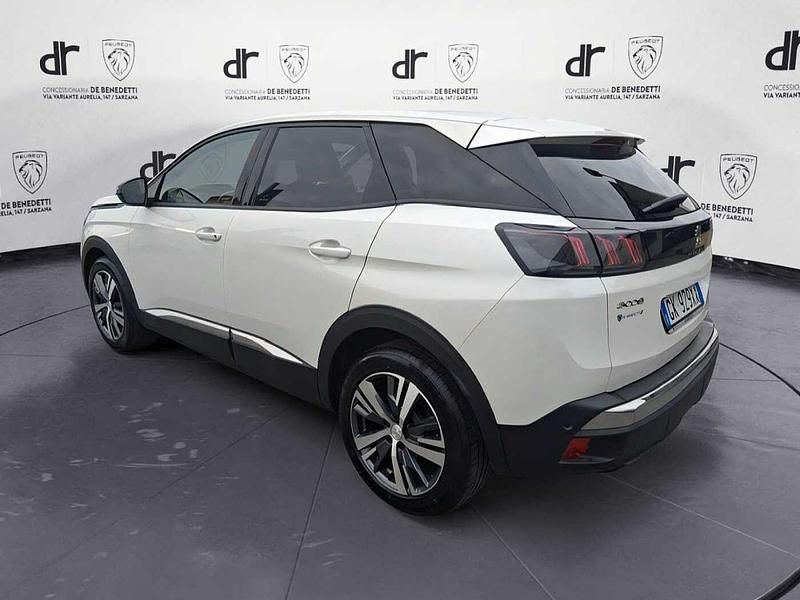 Usata Peugeot 3008 Allure 131 CV (96 kW) 2022 Bianco SUV
