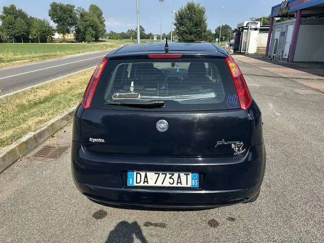 Usata Fiat Grande Punto Active 65 CV (47 kW) 2007 Utilitaria