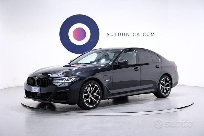 Nero Usata 2023 BMW 530e M Sport Tre volumi | 38.900 € (Ottimo prezzo) - Immagine 1/4