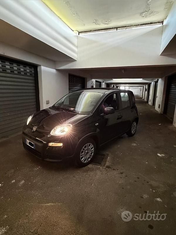 Usata Fiat Panda 69 CV (50 kW) 2024 Nero Utilitaria