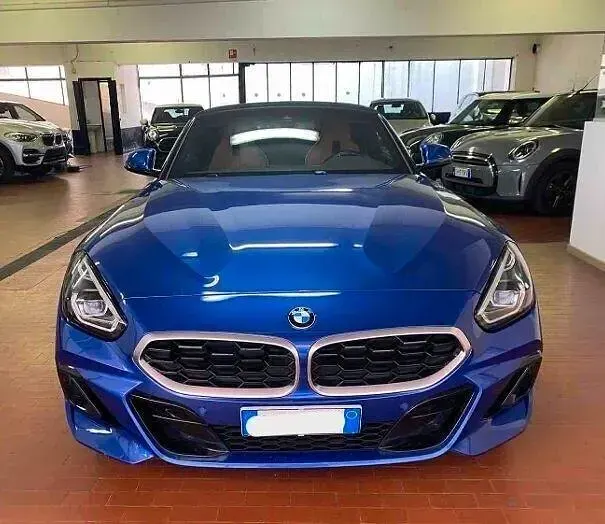 Usado BMW Z4 M Sport 197 HP (144 kW) 2023 Azul Cabrios