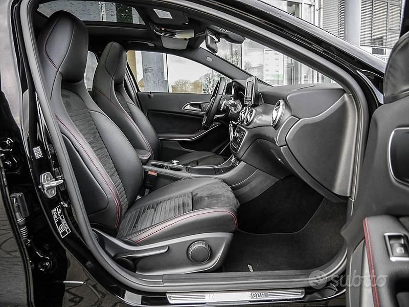 Usata Mercedes GLA220 Premium 177 CV (130 kW) 2016 Nero SUV