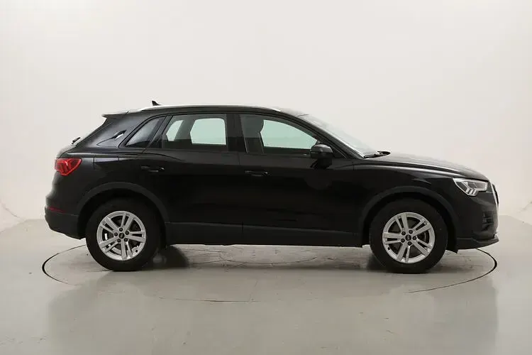 Begagnad Audi Q3 Business 150 HK (110 kW) 2022 SUV