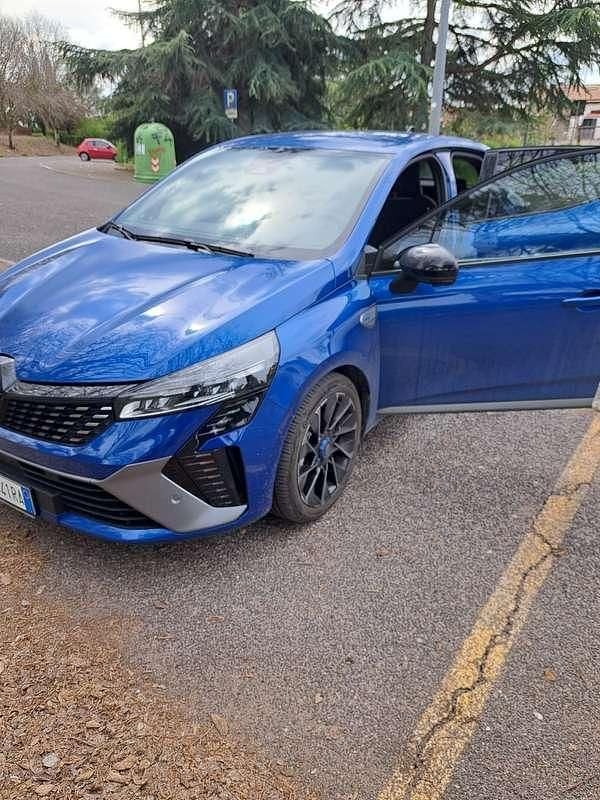 Usata Renault Clio V Esprit Alpine 91 CV (66 kW) 2023 Berlina