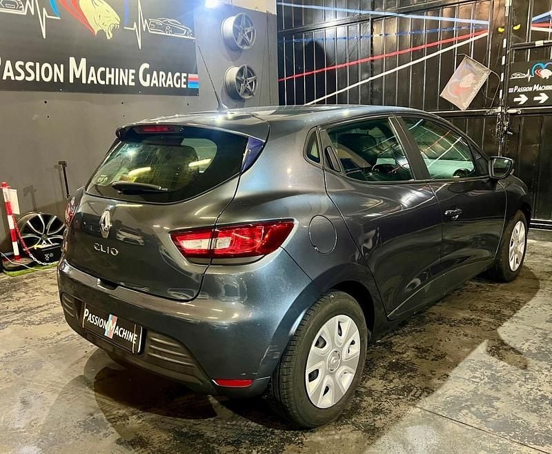 Usata Renault Clio IV Life 75 CV (55 kW) 2016 Grigio Berlina