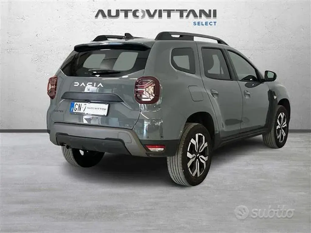 Usata Dacia Duster Expression 91 CV (66 kW) 2023 Gray SUV