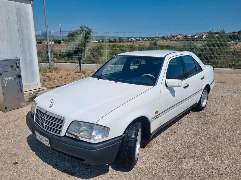 Usata Mercedes C180 1994 Bianco Berlina