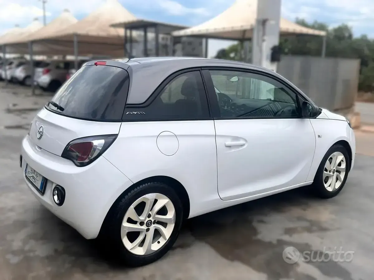Usata Opel Adam Jam 87 CV (63 kW) 2016 Bianco Utilitaria