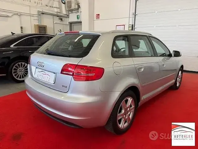 Usata Audi A3 Attraction 105 CV (77 kW) 2014 Argento Berlina