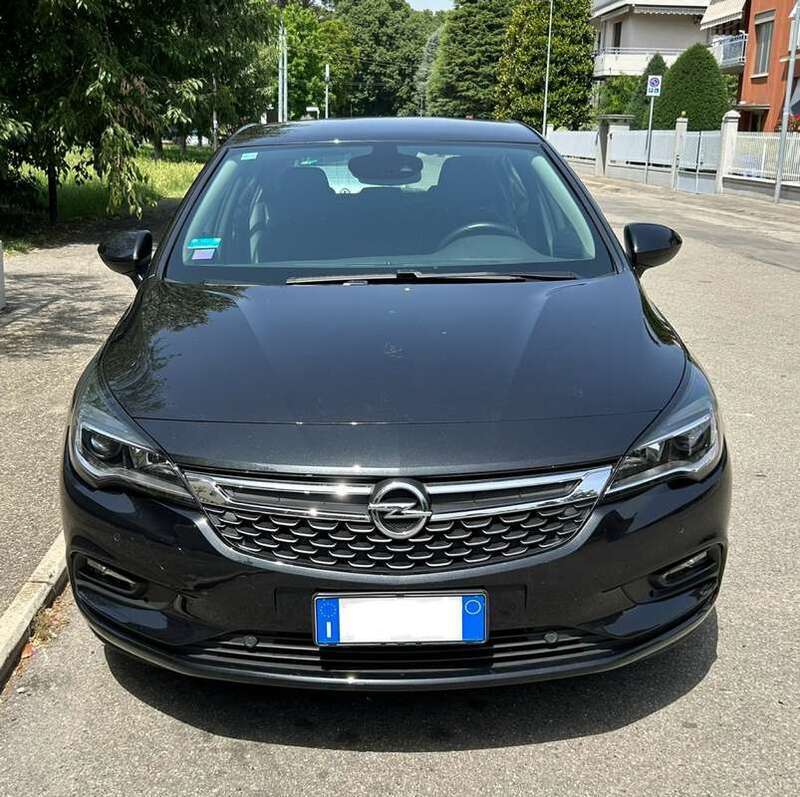 Usato 2016 Opel Astra 1.6 Diesel 110 CV (12.500 €)