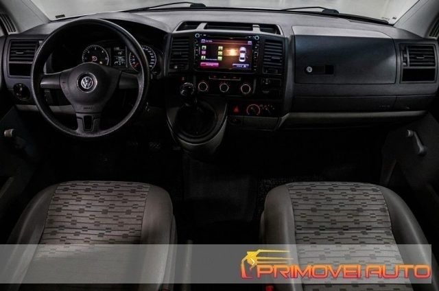 Bianco Usata 2012 VW Caravelle Trendline Monovolume | 22.900 € (Buon prezzo) - Immagine 1/4