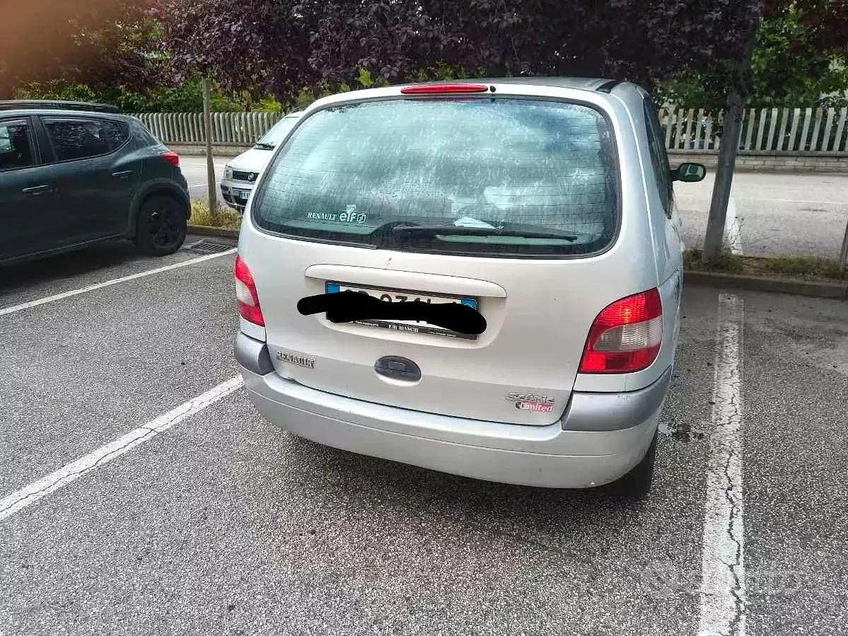 Usata Renault Scénic 2002 Monovolume
