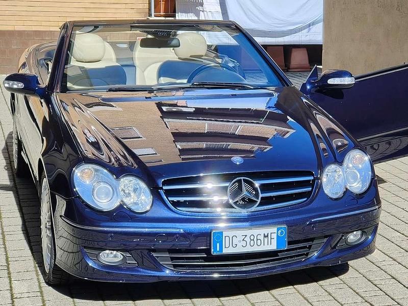 Blu/azzurro Usata 2007 Mercedes CLK280 Avantgarde Cabrio | 14.500 € - Immagine 1/4