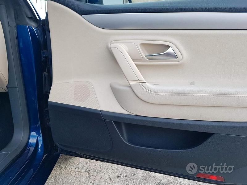 Usata VW Passat 140 CV (102 kW) 2009 Blu Berlina