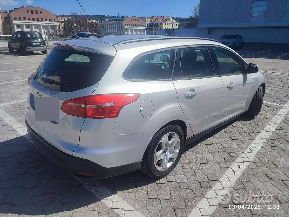 Usata Ford Focus 120 CV (88 kW) 2015 Station wagon