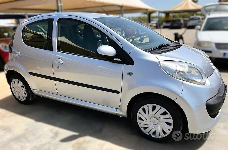 Usata Citroën C1 55 CV (40 kW) 2005 Grigio Utilitaria