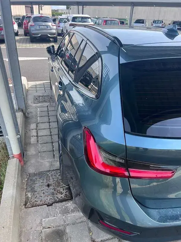 Begagnad BMW 320 190 HK (139 kW) 2020 Blå Kombi