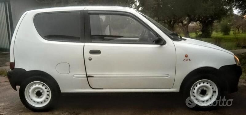 Bianco Usata 1999 Fiat Seicento Due volumi | 2800 € - Immagine 1/4
