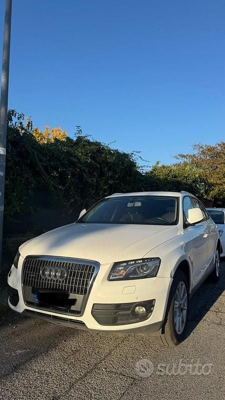 Bianco Usata 2012 Audi Q5 SUV | 12.500 € (Buon prezzo) - Immagine 1/4