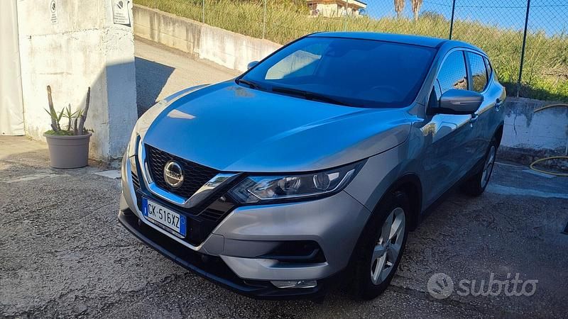 Usata Nissan Qashqai Acenta 2018 Grigio SUV