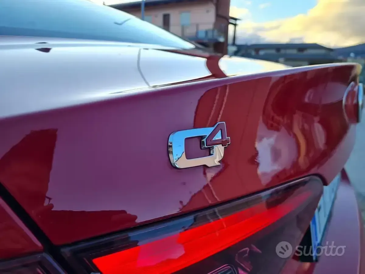 Usata Alfa Romeo Giulia 190 CV (139 kW) 2019 Rosso Berlina
