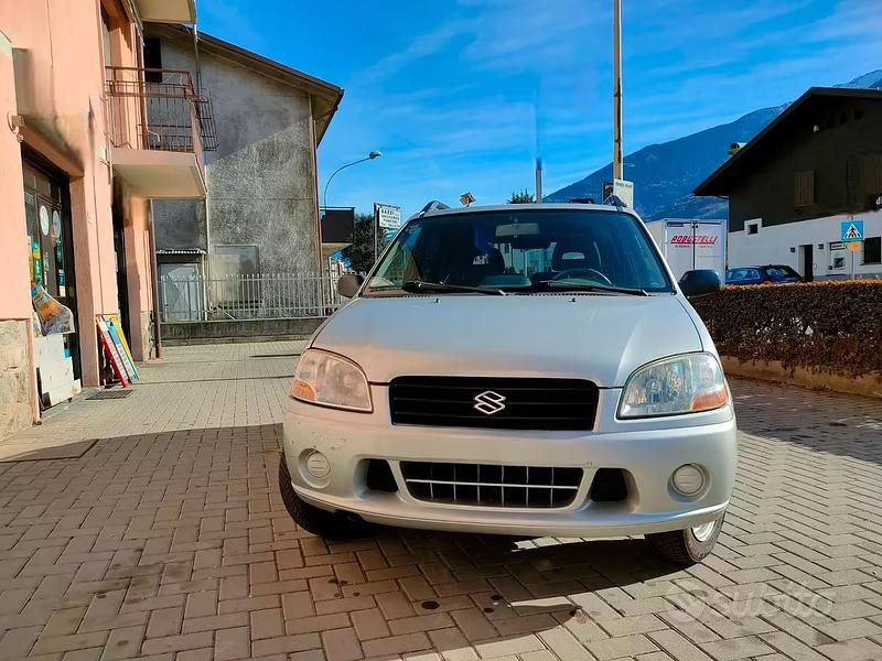 Usata Suzuki Ignis 2001 Grigio Utilitaria