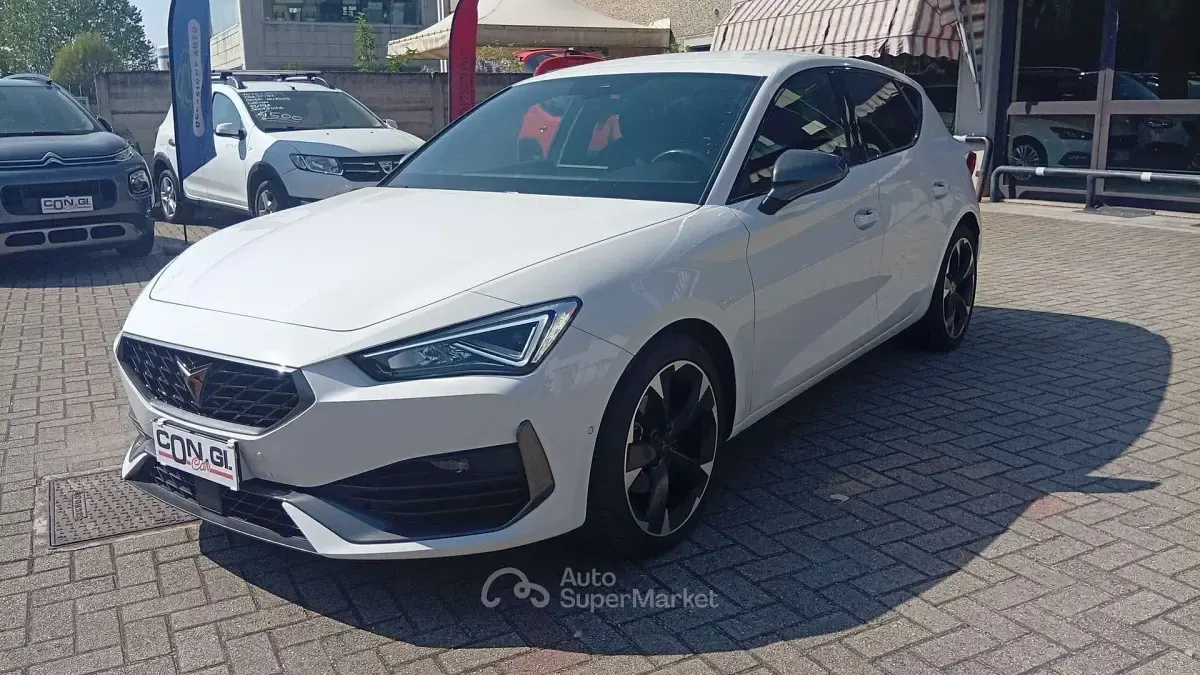 Usata Cupra Leon 150 CV (110 kW) 2023 Bianco Berlina