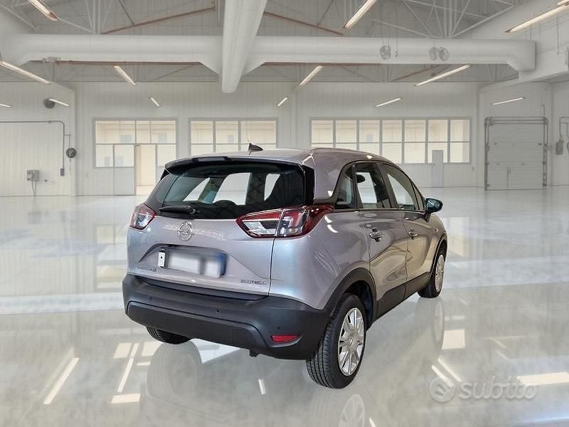 Usata Opel Crossland X 102 CV (75 kW) 2020 Grigio SUV