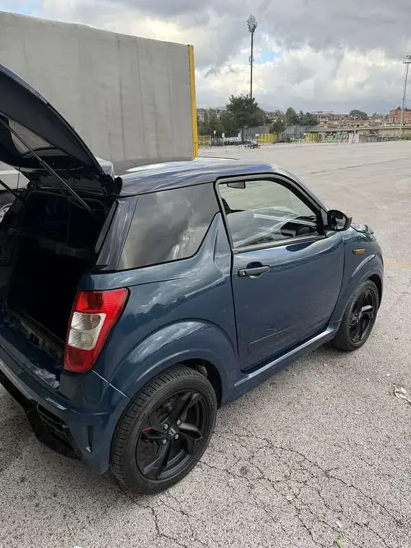 Usata Ligier JS50 2023 Blu/azzurro Utilitaria