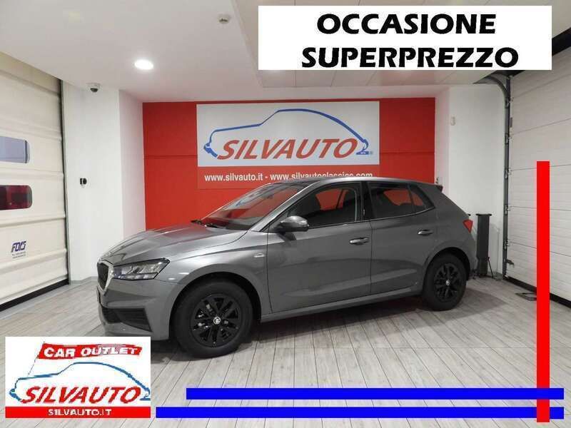 Usata Skoda Fabia Ambition 80 CV (58 kW) 2023 Blu/azzurro Utilitaria