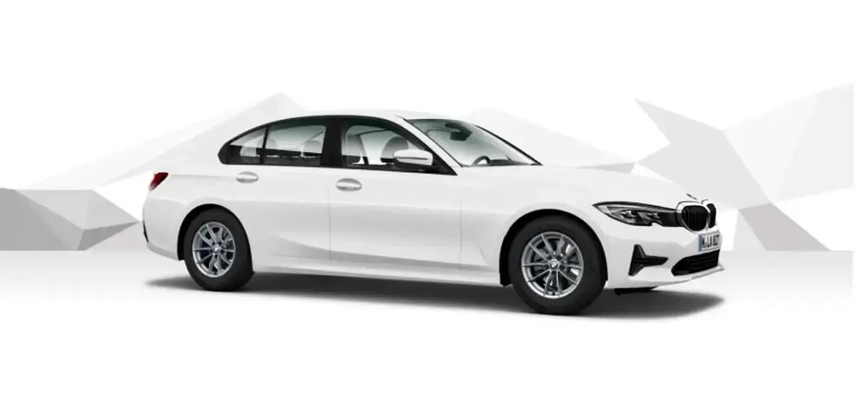 Usata BMW 330 Efficient Dynamics 245 CV (180 kW) 2023 Argento Berlina
