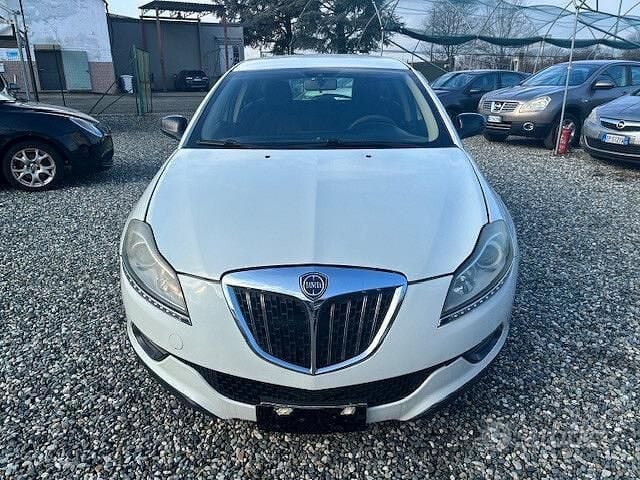Usata Lancia Delta 120 CV (88 kW) 2010 Bianco Utilitaria