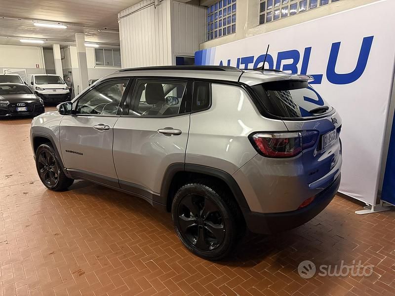 Usata Jeep Compass Night Eagle 140 CV (102 kW) 2020 Gray SUV