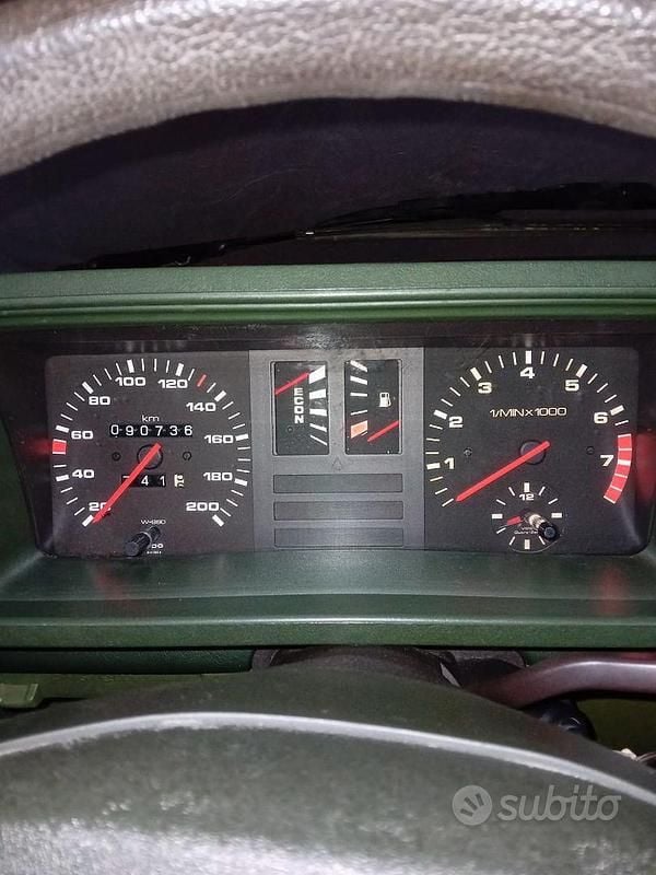 Usata Audi 80 85 CV (62 kW) 1980 Verde Berlina