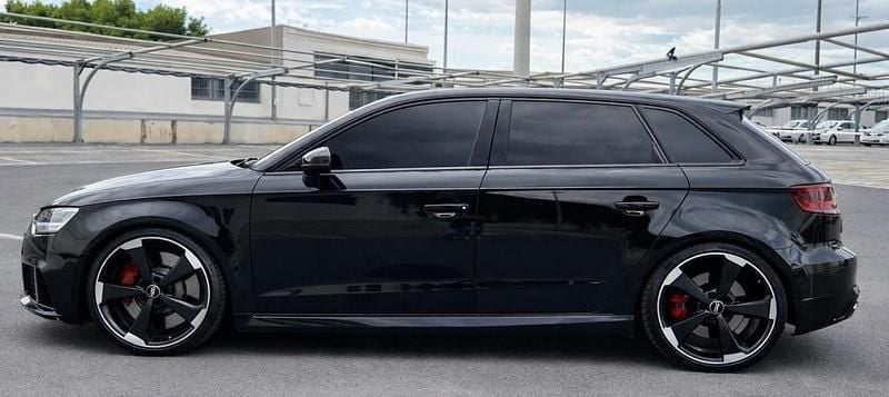 Usata Audi RS3 368 CV (270 kW) 2017 Nero Berlina