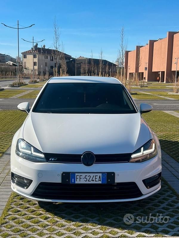 Usata VW Golf VII 150 CV (110 kW) 2016 Bianco Utilitaria