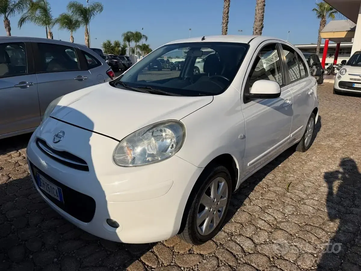 Usata Nissan Micra Acenta 80 CV (58 kW) 2011 Bianco Utilitaria