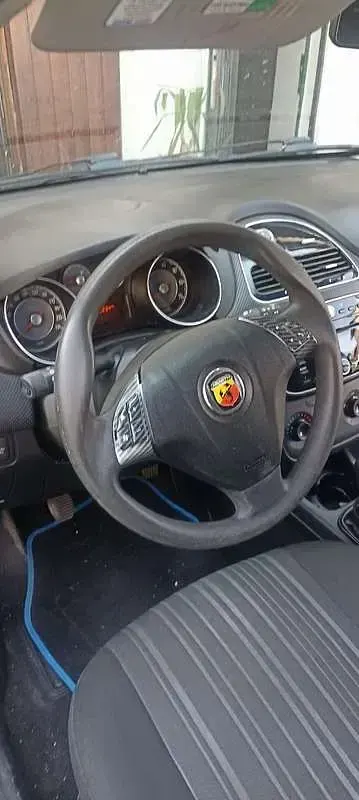 Usata Fiat Punto Evo Dynamic 75 CV (55 kW) 2012 Utilitaria