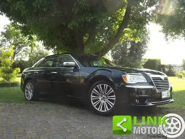 Usata Lancia Thema 239 CV (175 kW) 2014 Nero Berlina