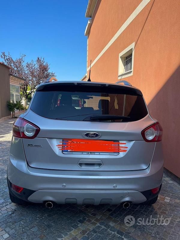 Usata Ford Kuga 140 CV (102 kW) 2011 SUV